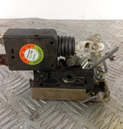 Serrure avant gauche PEUGEOT 106