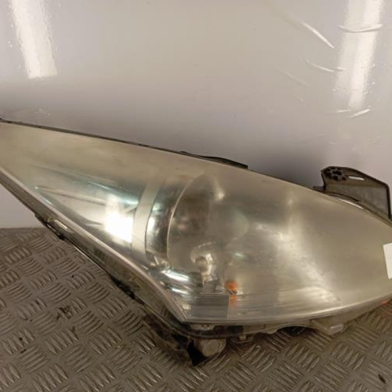 Optique avant principal droit (feux)(phare) PEUGEOT 3008 1