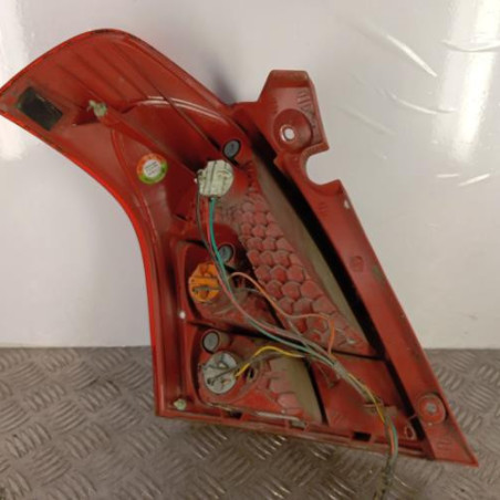 Feu arriere principal droit (feux) SUZUKI SWIFT 3