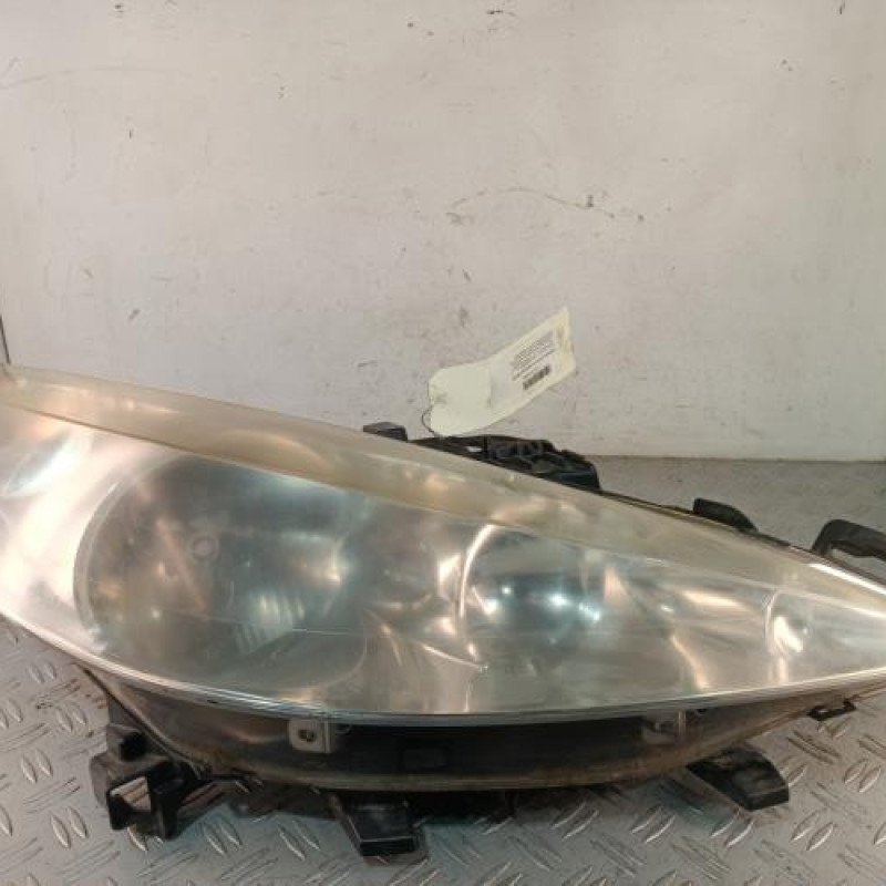 Optique avant principal droit (feux)(phare) PEUGEOT 207