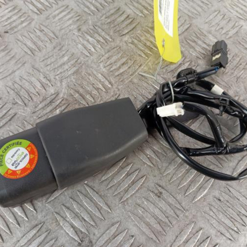 Attache ceinture avant droit MITSUBISHI ASX 1