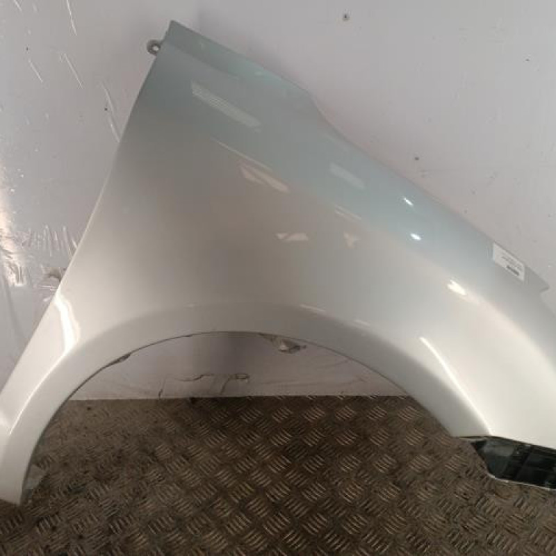 Aile avant droit SUZUKI SWIFT 3