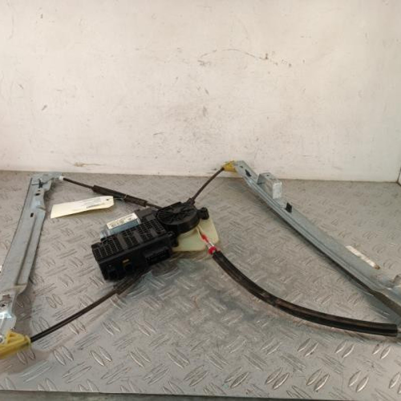 Leve vitre electrique avant gauche CITROEN C4 PICASSO 1