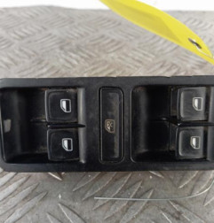 Interrupteur de leve vitre avant gauche VOLKSWAGEN POLO 5 Photo n°1