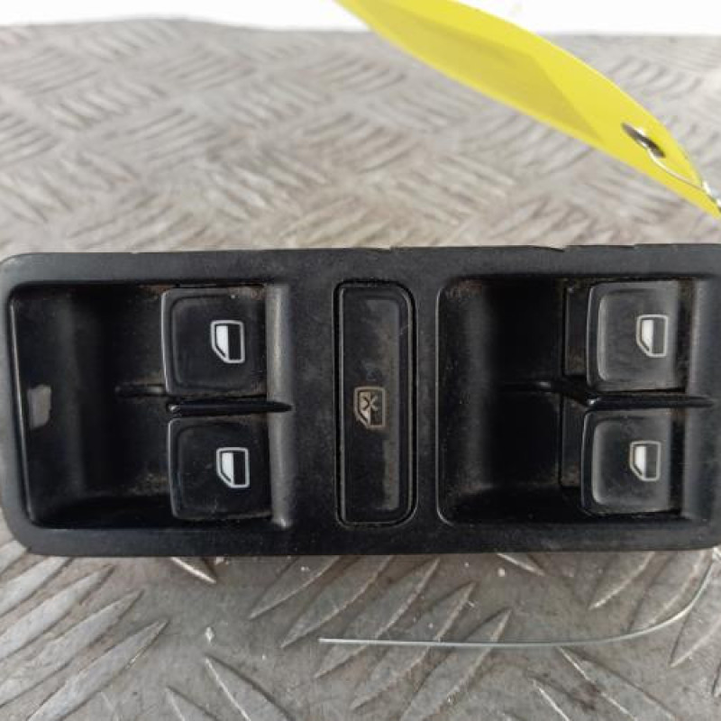 Interrupteur de leve vitre avant gauche VOLKSWAGEN POLO 5