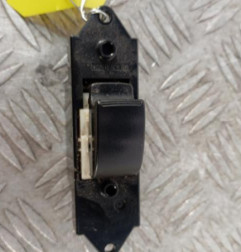 Interrupteur de leve vitre avant droit MITSUBISHI ASX 1 Photo n°1