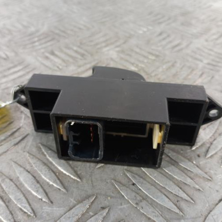 Interrupteur de leve vitre avant droit MITSUBISHI ASX 1