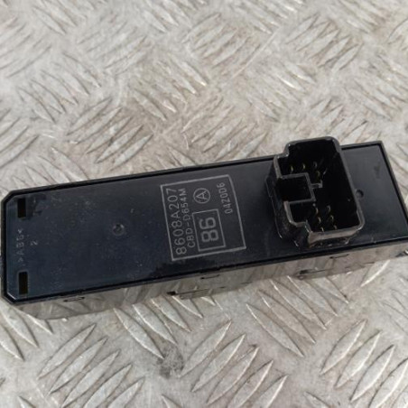 Interrupteur de leve vitre avant gauche MITSUBISHI ASX 1