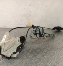 Serrure avant gauche PEUGEOT 308 1