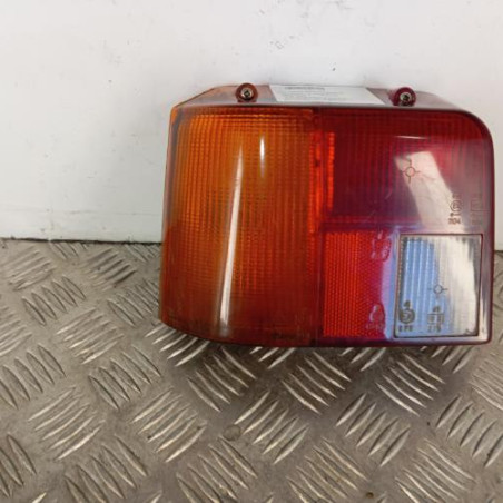 Feu arriere principal gauche (feux) PEUGEOT 205 Photo n°1