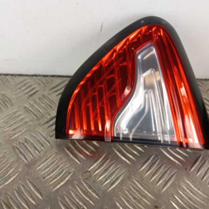 Feu arriere secondaire droit (feux) RENAULT CAPTUR 1