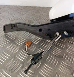 Retroviseur droit PEUGEOT 208 1