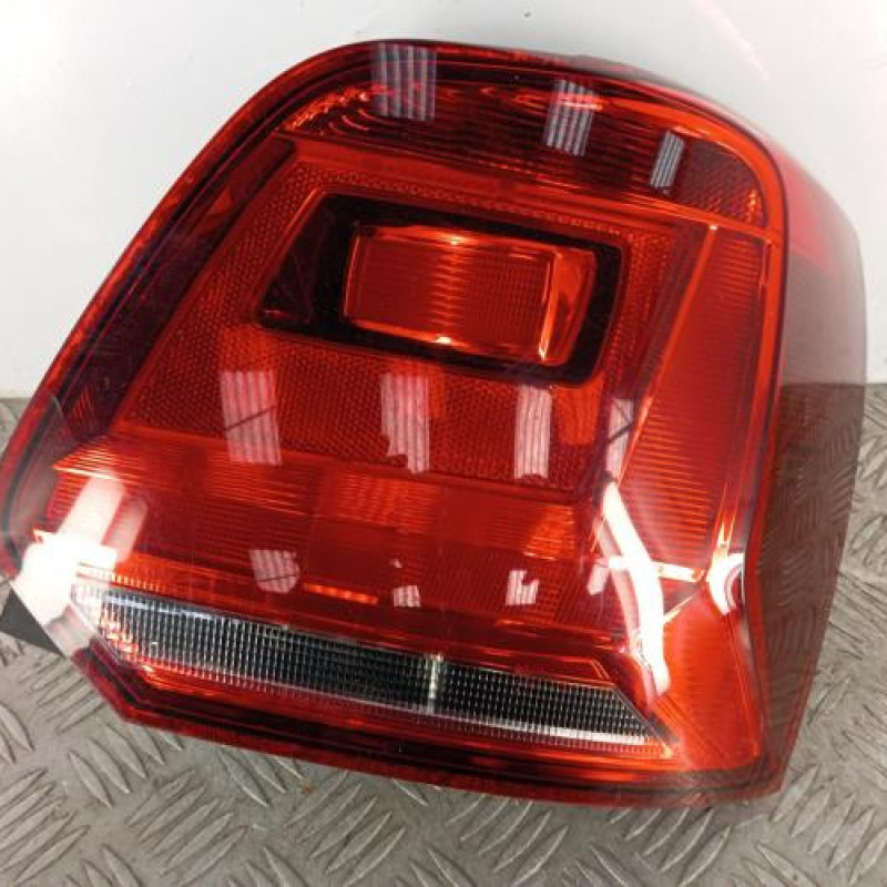 Feu arriere principal droit (feux) VOLKSWAGEN POLO 5