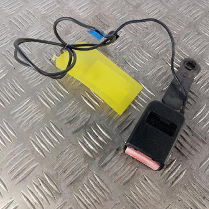 Attache ceinture avant gauche PEUGEOT 206