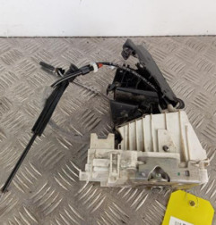 Serrure avant droit MERCEDES CLASSE A 169 Photo n°1