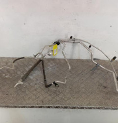 Tuyau de climatisation PEUGEOT 208 1 Photo n°1