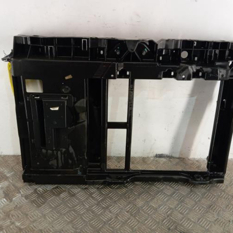 Face avant PEUGEOT 208 1