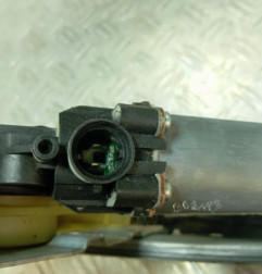 Leve vitre electrique avant gauche RENAULT KANGOO 2 Photo n°4