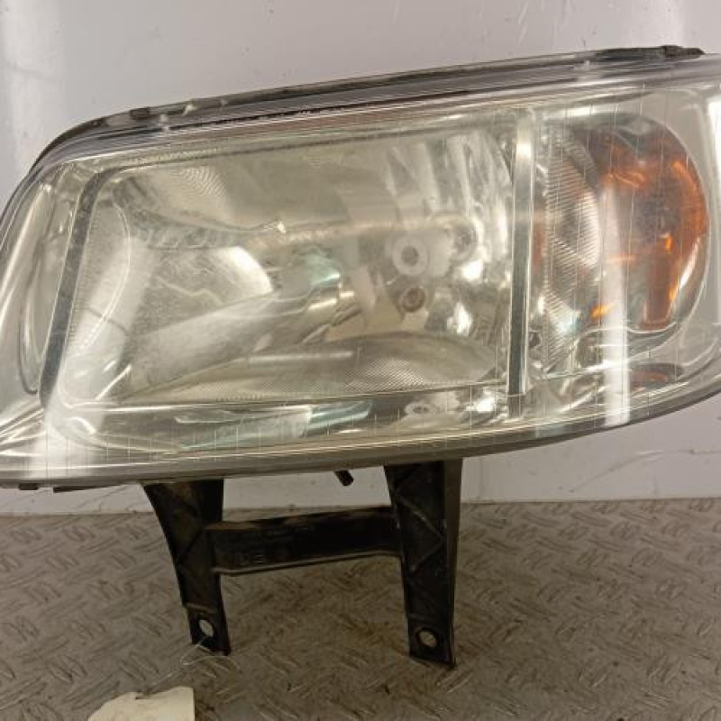 Optique avant principal gauche (feux)(phare) VOLKSWAGEN TRANSPORTER 5