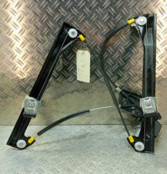 Leve vitre electrique avant gauche VOLKSWAGEN POLO 5 Photo n°1