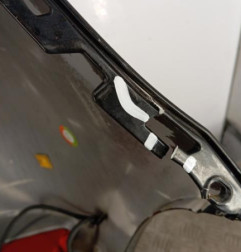 Pare choc arriere RENAULT CLIO 3 Photo n°9