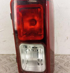 Feu de pare choc arriere gauche NISSAN NV300 Photo n°1