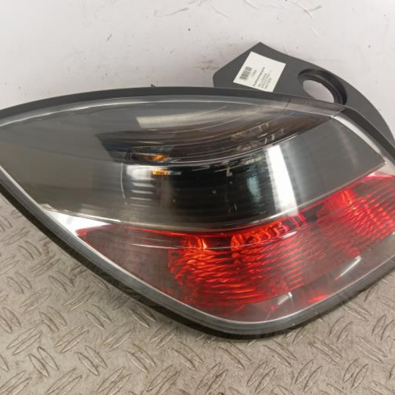 Feu arriere principal gauche (feux) OPEL ASTRA H