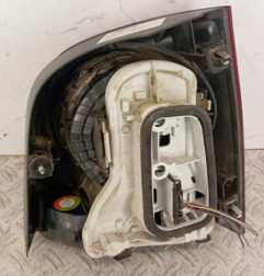 Feu arriere principal gauche (feux) VOLKSWAGEN POLO 4