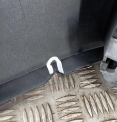 Pare choc avant VOLKSWAGEN GOLF 5 Photo n°8