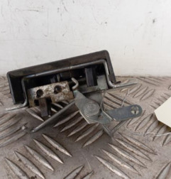 Serrure de hayon VOLKSWAGEN POLO 4 Photo n°3