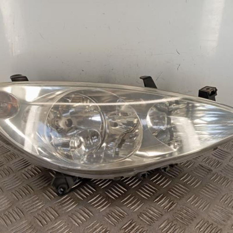 Optique avant principal droit (feux)(phare) PEUGEOT 307