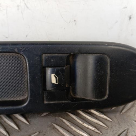 Interrupteur de leve vitre avant droit PEUGEOT 307