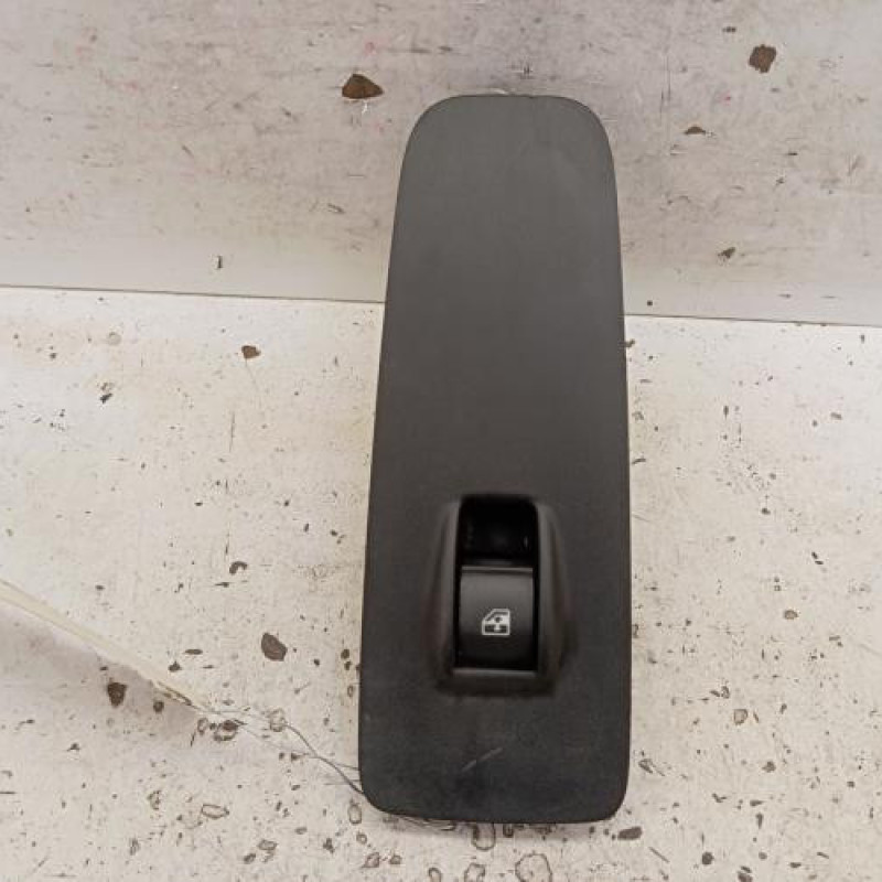 Interrupteur de leve vitre avant droit CITROEN JUMPER 3