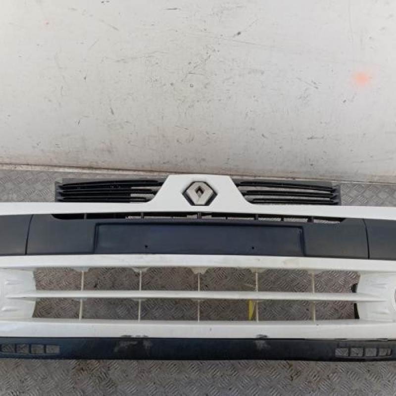 Pare choc avant RENAULT CLIO 2