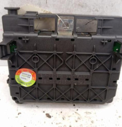 Boitier servitude moteur (BSM) PEUGEOT 206