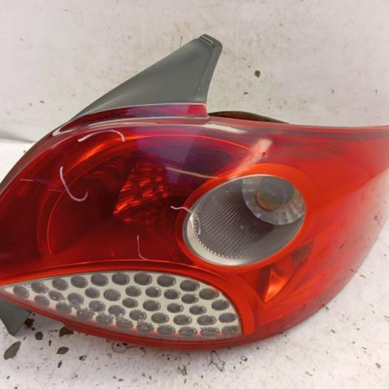 Feu arriere principal droit (feux) PEUGEOT 206