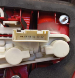 Feu arriere principal gauche (feux) BMW SERIE 3 E90 Photo n°4