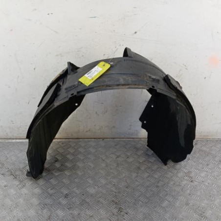 Pare boue avant droit NISSAN QASHQAI 1