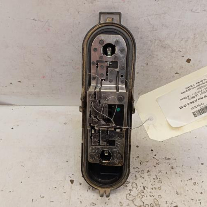 Platine feu arriere droit PEUGEOT 5008 1