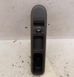Interrupteur de leve vitre avant droit PEUGEOT 5008 1 Photo n°1