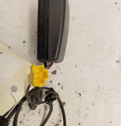 Attache ceinture avant droit RENAULT TWINGO 3 Photo n°3