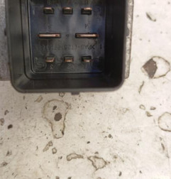 Boitier de prechauffage RENAULT CLIO 4 Photo n°3