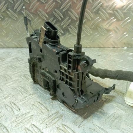 Serrure avant gauche RENAULT CLIO 4