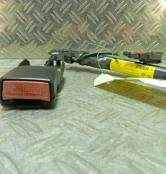 Attache ceinture avant droit RENAULT TWINGO 2 Photo n°1