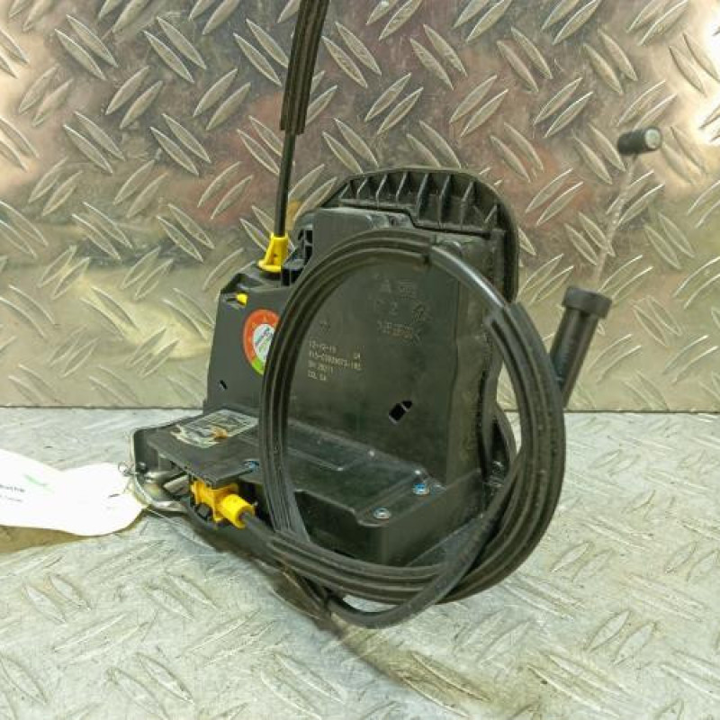 Serrure arriere gauche OPEL ASTRA K Serrure arriere gauche OPEL ASTRA K