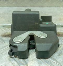 Serrure de hayon OPEL ASTRA K Photo n°1