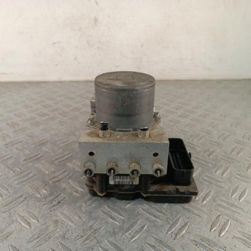 Bloc ABS (freins anti-blocage) OPEL MERIVA B