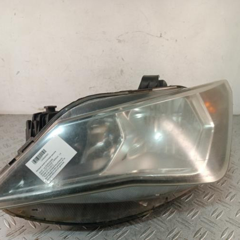 Optique avant principal gauche (feux)(phare) SEAT IBIZA 4