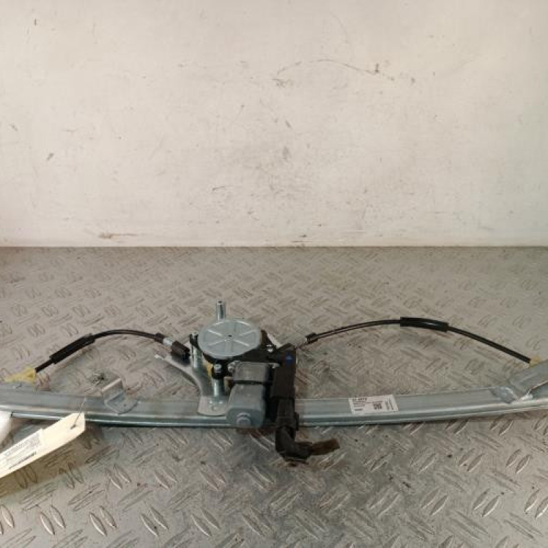 Leve vitre electrique avant gauche RENAULT GRAND SCENIC 2