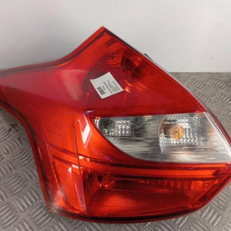 Feu arriere principal gauche (feux) FORD FOCUS 3